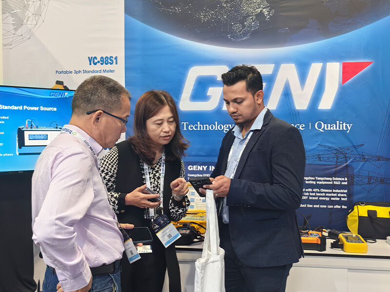 GENY International Concludes Enlit Asia 2024 with Strong Customer Engagement GENY International managers discussing metering solutions with a customer at Enlit Asia 2024